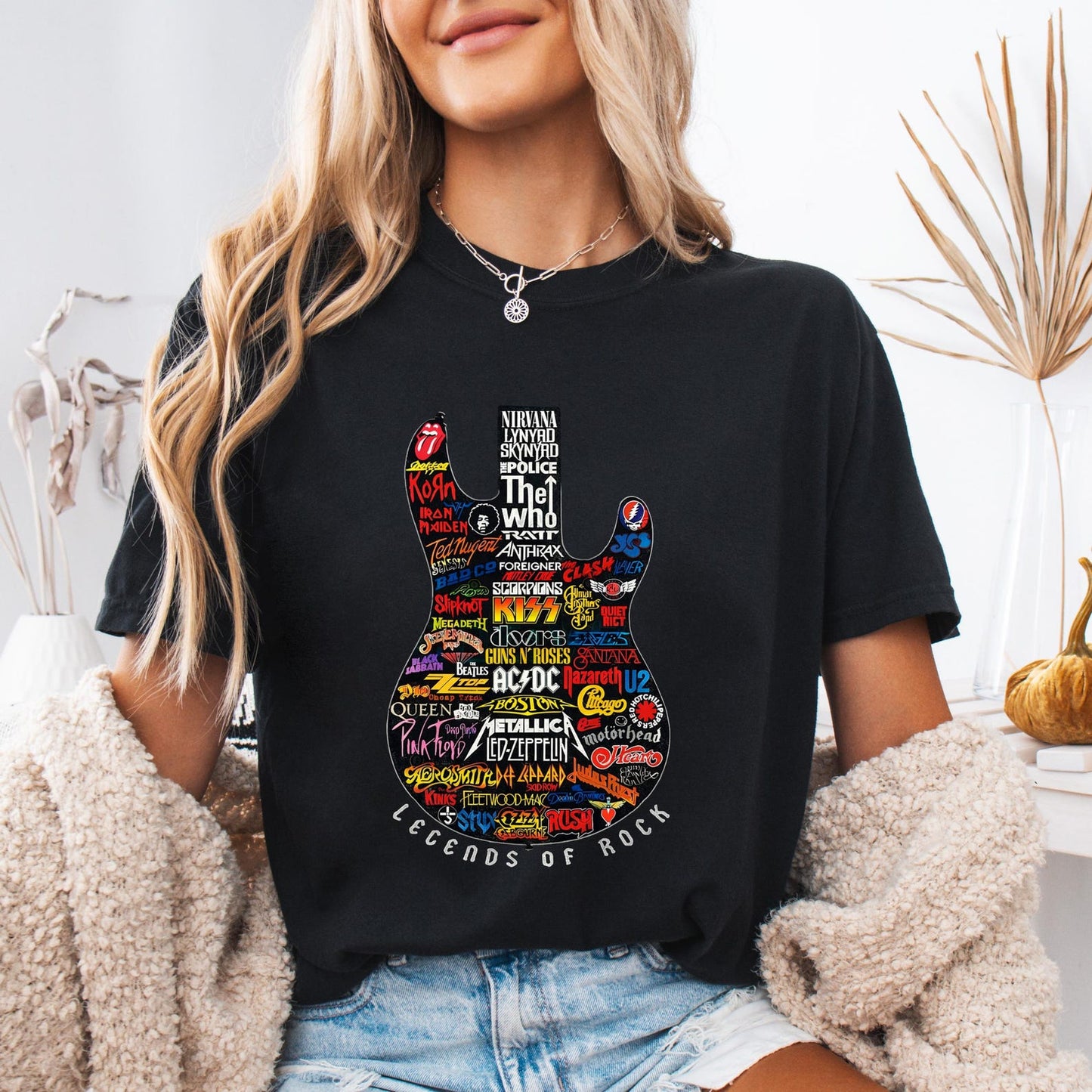 MUSIC UNISEX T-SHIRT
